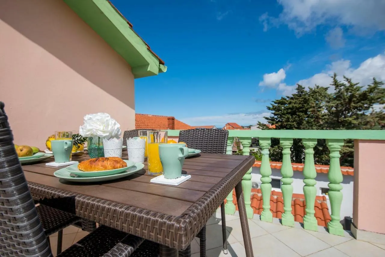 זאדאר Apartment Prominac