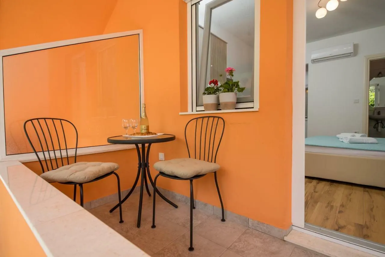 Apartment Prominac Zadar 0*,